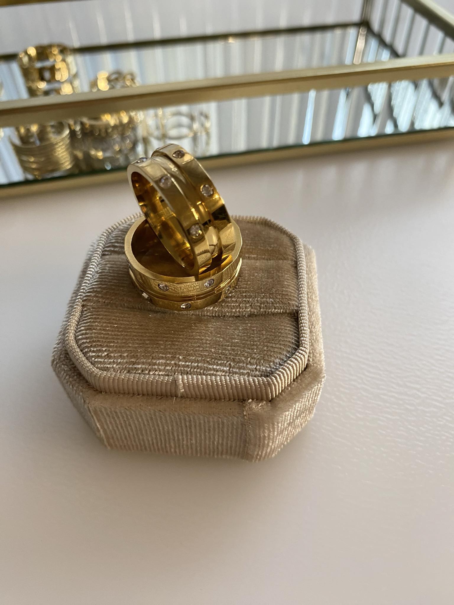 Pierścionek z cyrkoniami P20