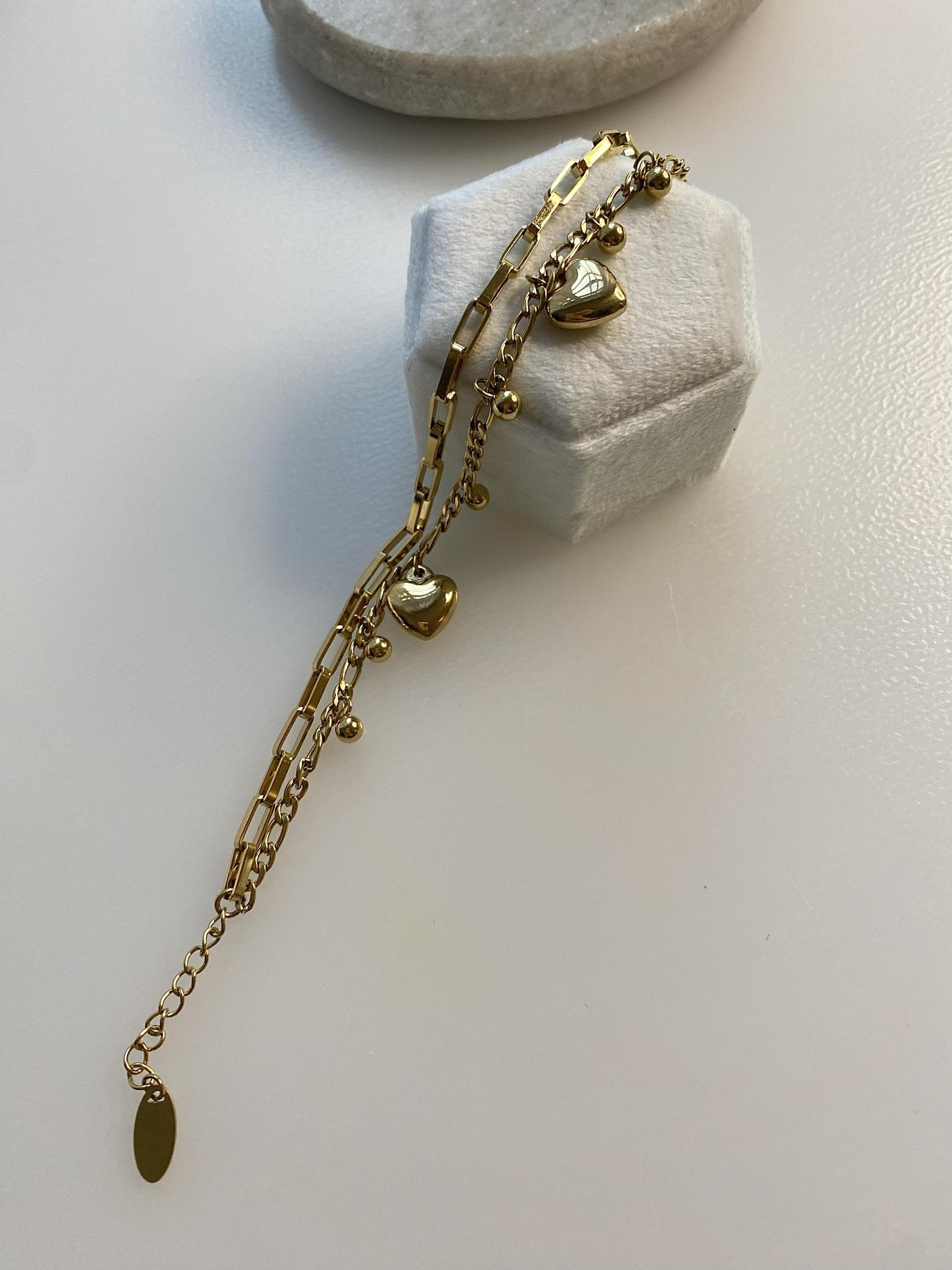 Bransoletka z sercami B12