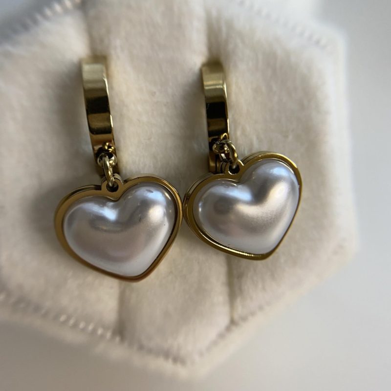 Kolczyki białe serca K91